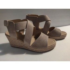 City Classified Wedge Heel Espadrille Size 9 US Women's shoes Vegan Suede Cute